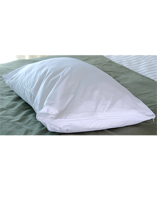 Polycotton Unquilted Pillow Protector with Zipper Closure